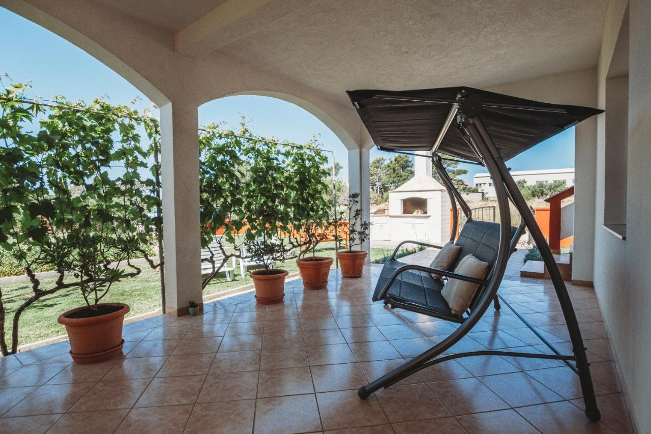 Apartman Neli Vir Exteriör bild